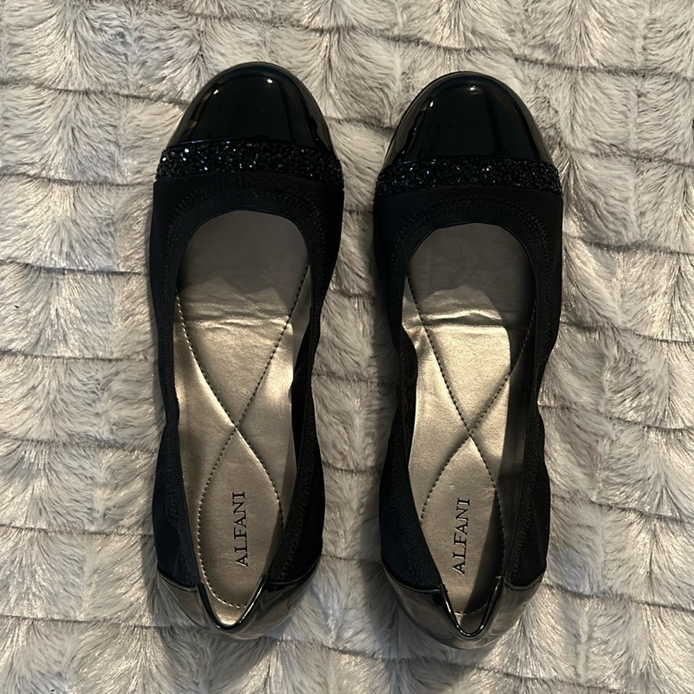 Alfani 8.5 flats black